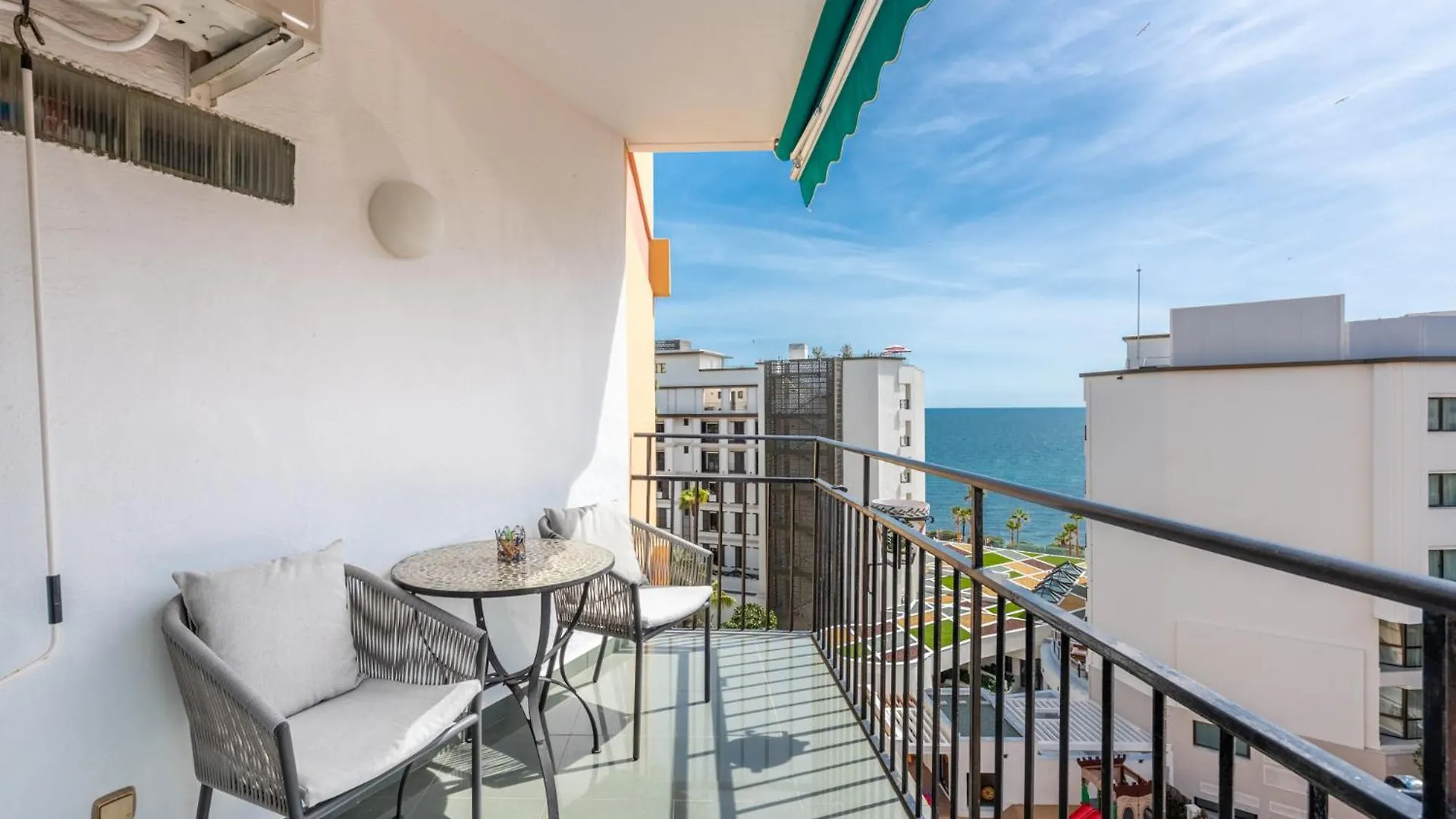 Apartment In Marbella Centre Frontbeach 0*,  スペイン